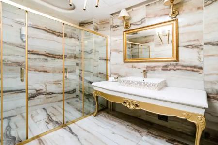 Golden Pearl Boutique - 9