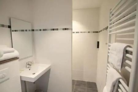 Logis hôtel - La Chambre D'Amiens - 21