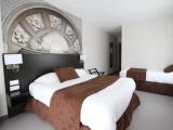 Standard Triple Basement room