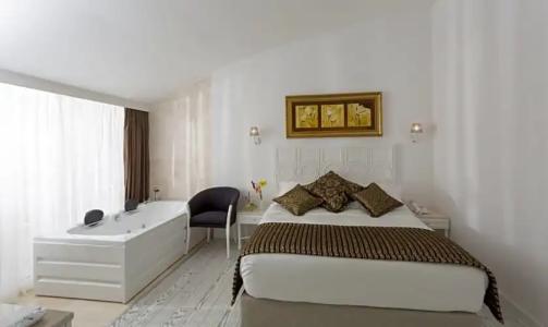 Wise & Spa - Adults Only - 127