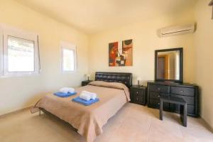 Athoniki Villas, Kalathos