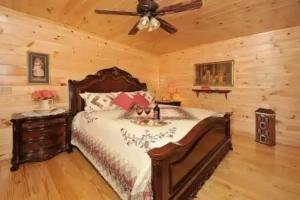 King's Mountain Lodge, Pigeon Forge