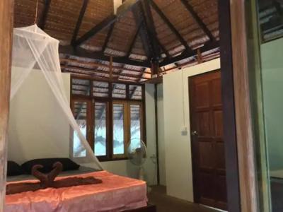 Cashew Nut Bungalow, Ko Mook - 22