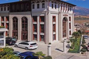 Villa Sharm Luxury Hotel, Gjirokaster