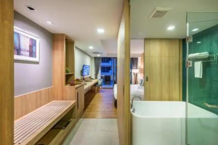 PLAAI Prime Rayong, Formerly D Varee Diva Central Rayong - 131