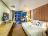 Suite with balcony and with view