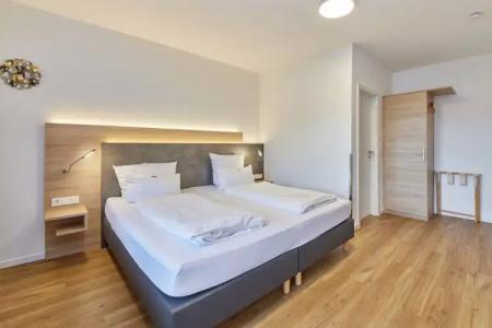 MoselWeinhaus Simon `Sauna`Restaurant`ELadesäule - 117