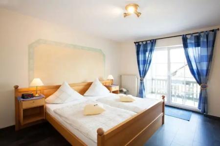 MoselWeinhaus Simon `Sauna`Restaurant`ELadesäule - 83