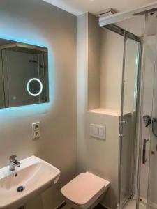 MoselWeinhaus Simon `Sauna`Restaurant`ELadesäule - 73