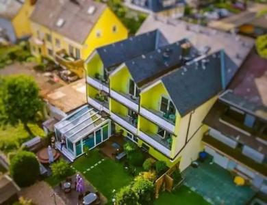 MoselWeinhaus Simon `Sauna`Restaurant`ELadesäule - 22