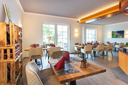 MoselWeinhaus Simon `Sauna`Restaurant`ELadesäule - 24