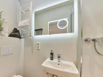 MoselWeinhaus Simon `Sauna`Restaurant`ELadesäule - 87