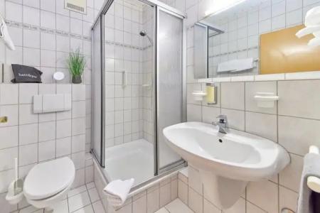 MoselWeinhaus Simon `Sauna`Restaurant`ELadesäule - 81