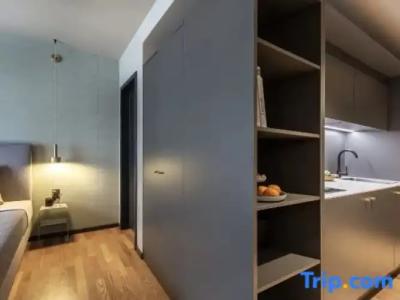 B&B Berlin-Airport - 55