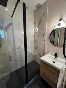 Hôtel Saint-Julien - 10