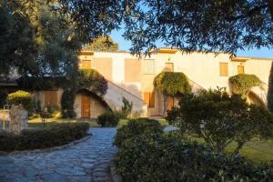 Villaggio L'Olivara, Gasponi
