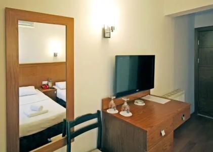 Ucem Golden Sea - 13