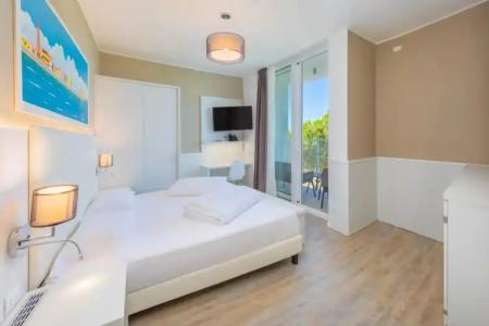 Marina Palace 4 stelle S - 4