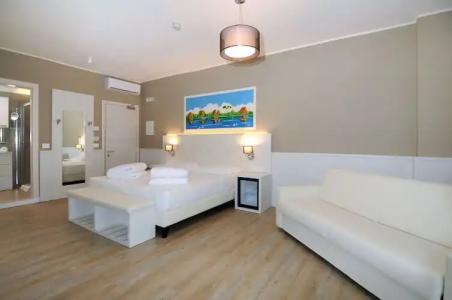 Marina Palace 4 stelle S - 71