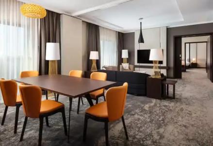 DoubleTree by Hilton Łódź - 57