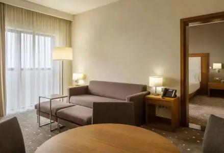 DoubleTree by Hilton Łódź - 50