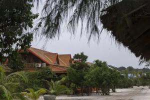 Sok San Beach Resort, Koh Rong Island