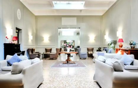 Touring Wellness & Beauty - 16