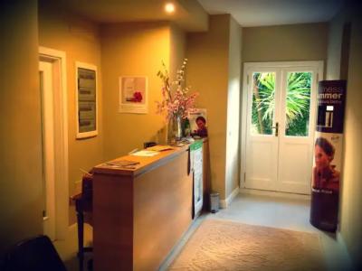 Touring Wellness & Beauty - 1