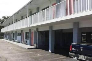 Nocturne Motel, New Smyrna Beach