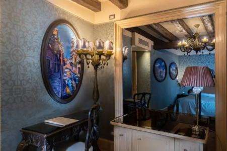 Palazzetto Madonna - 1