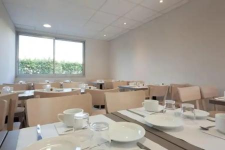 B&B Nîmes Ville Active, parking sécurisé gratuit - 21