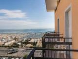 Standard Triple room with sea view