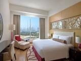 2 Bedrooms Apartment with Burj Khalifa and Skyline view