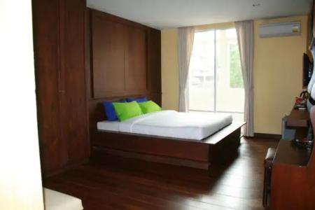 Sabye Bangkok - 213