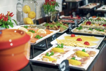 Almond Business & SPA - 11