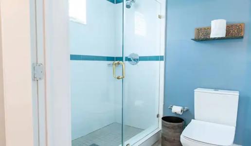 Oceanside and Suites - 52