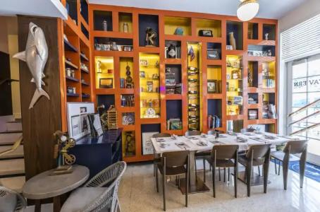 Oceanside and Suites - 24