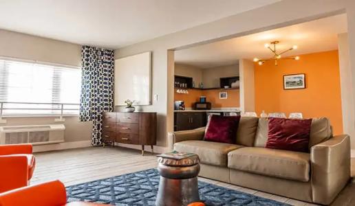 Oceanside and Suites - 70