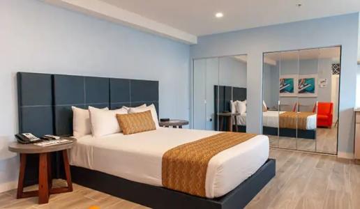 Oceanside and Suites - 54