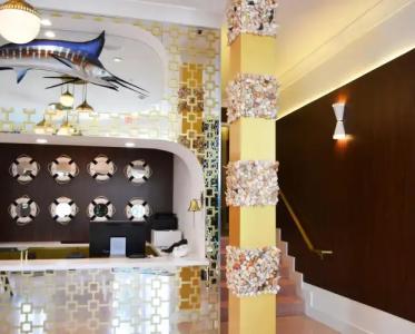 Oceanside and Suites - 26