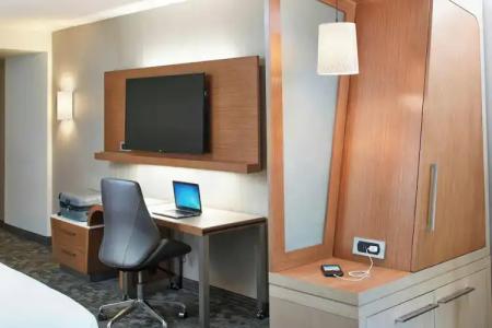 Courtyard by Marriott Lake George - 140