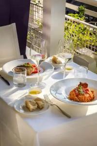 The Tribune, part of JdV by Hyatt - 12