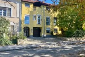 Bellevue Vendégházak Guest house, Vac