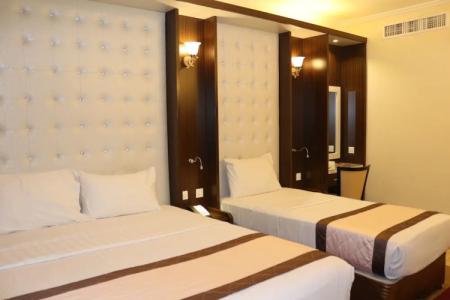 Al Khaleej Grand - 212