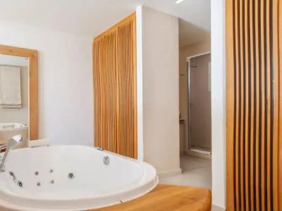 Anax Resort and Spa - 80