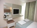 Standard Double room with partial sea view