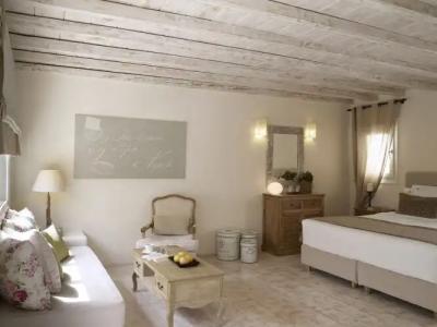 Vencia Boutique - 93