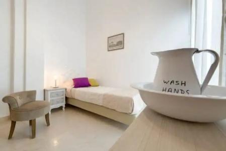 Queen of Santorini - 4