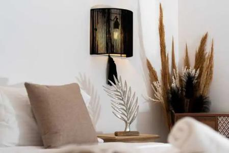 Queen of Santorini - 26