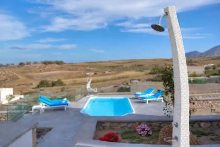 Queen of Santorini - 49